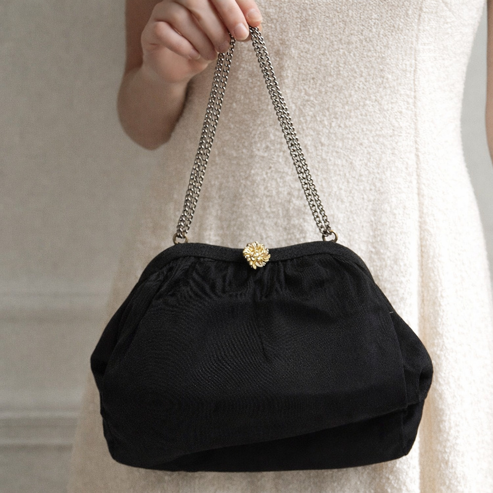 Vintage 40s Black Satin Crepe Chain Strap Evening Purse